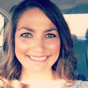 Meet your Posher, Mia